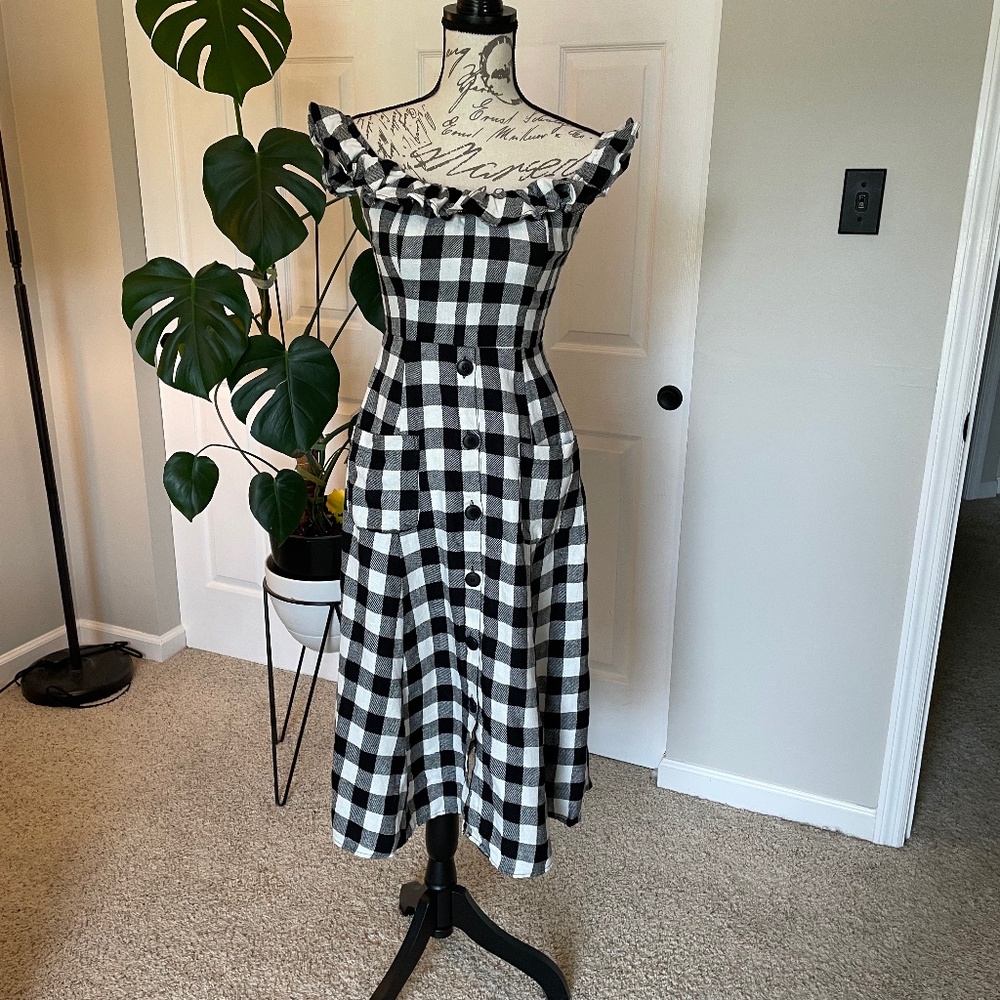 Reformation Plaid Hattie Dress - Picture 2 of 10